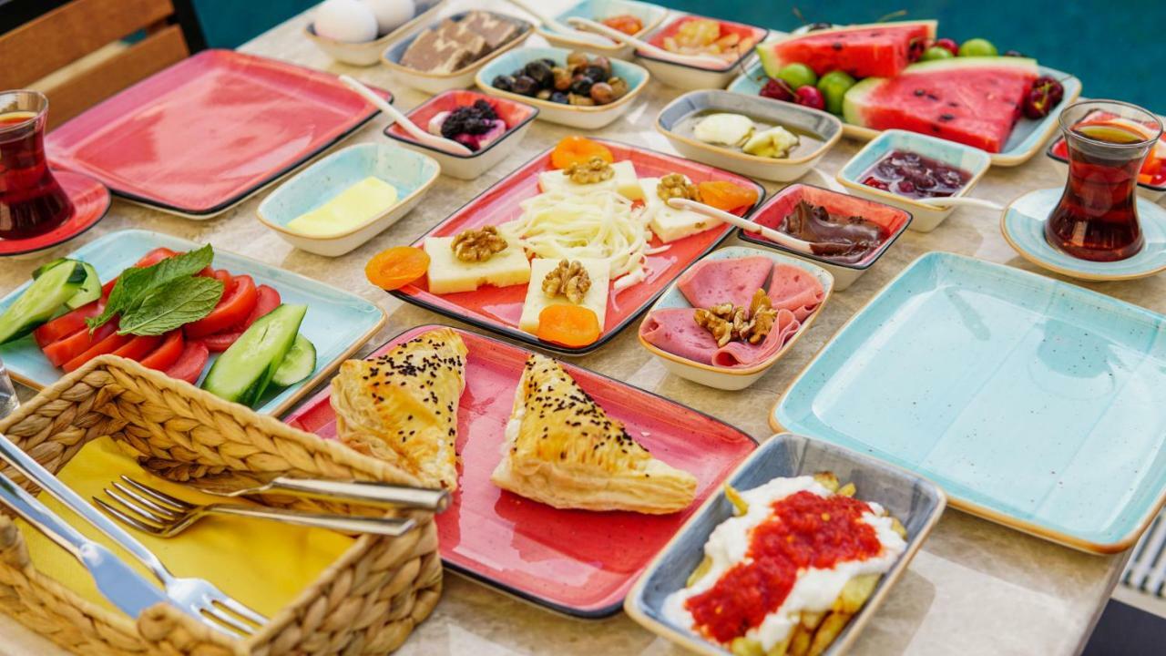 Mara Koeyici Bed & Breakfast Чесме Екстериор снимка